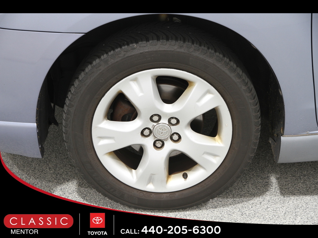 2007 Toyota Corolla Matrix L photo 15