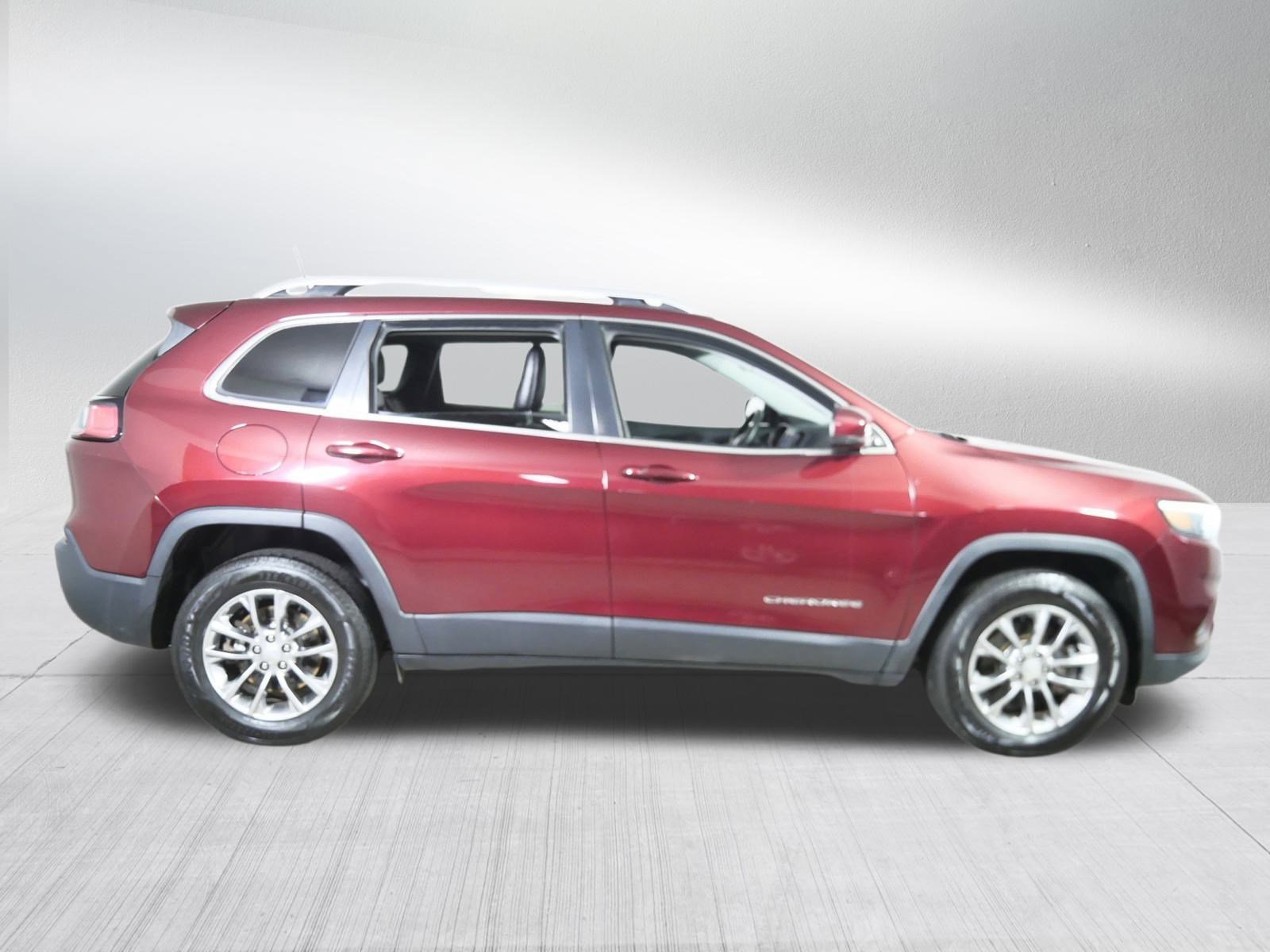 2019 Jeep Cherokee Latitude photo 8