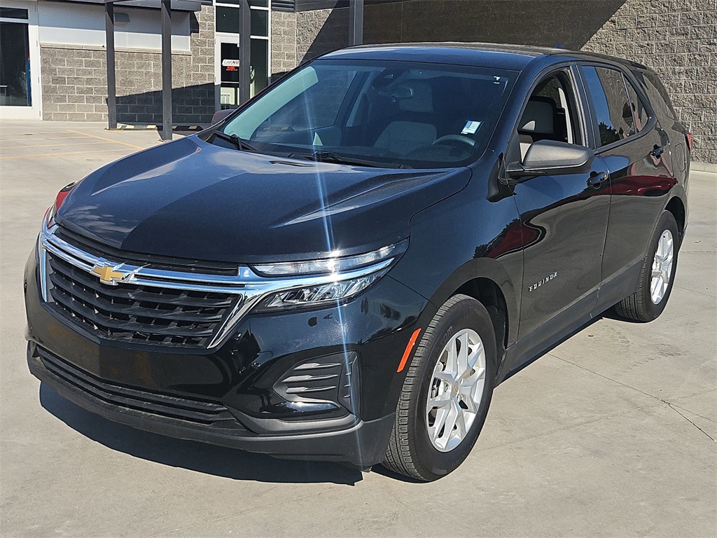 2022 Chevrolet Equinox LS photo 12