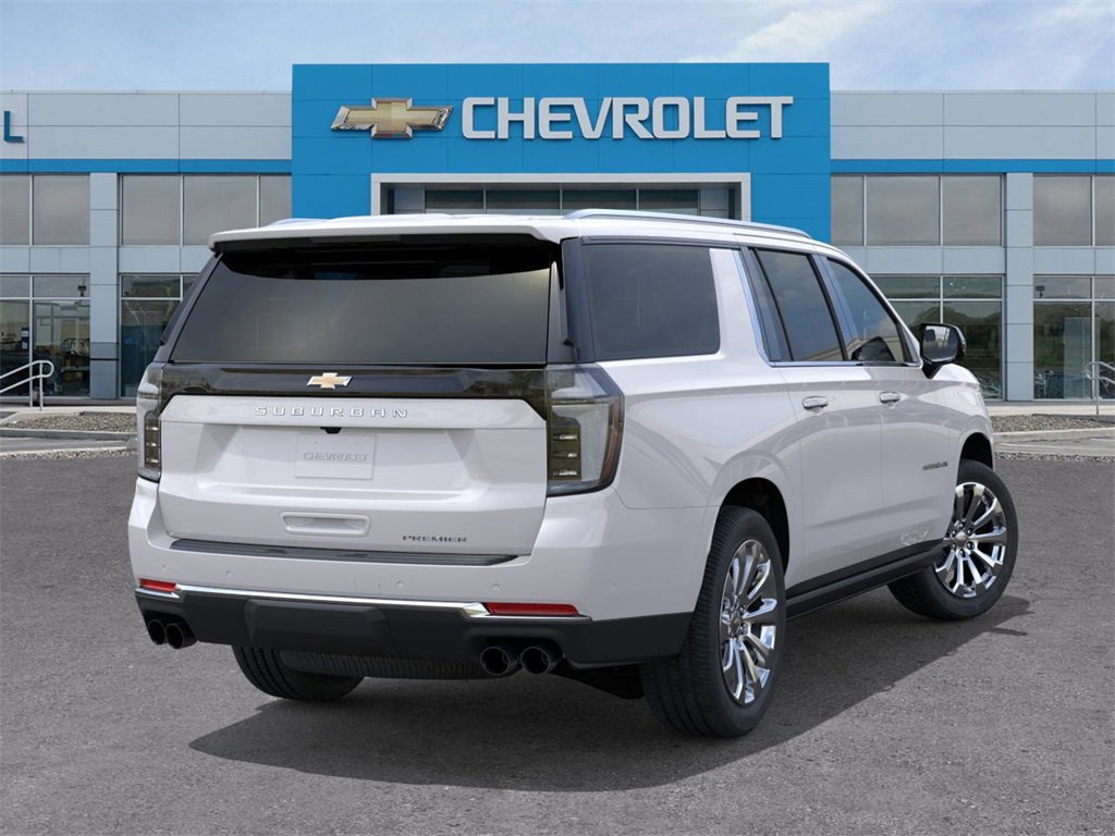 2025 Chevrolet Suburban Premier photo 4