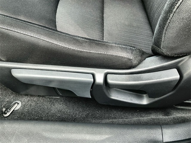 2024 Nissan Sentra SV photo 3