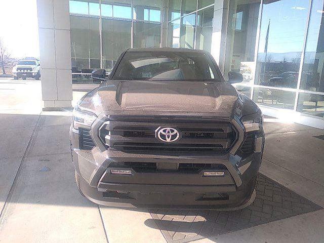 2025 Toyota Tacoma SR5 photo 2