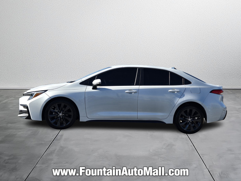 2024 Toyota Corolla SE photo 2