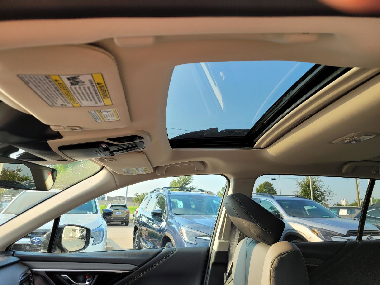 2025 Subaru Outback Onyx Edition photo 14