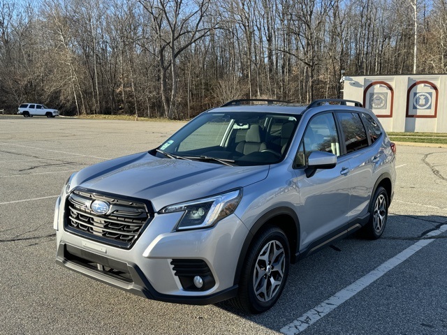 2023 Subaru Forester Premium