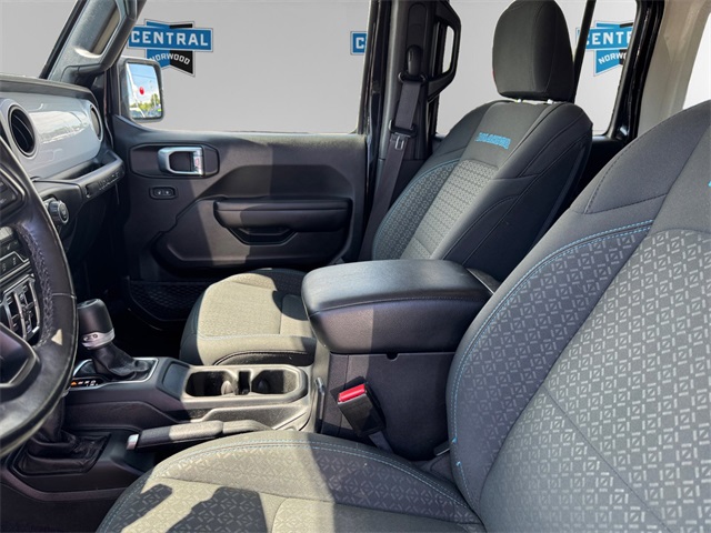 2021 Jeep Wrangler Unlimited Islander photo 9