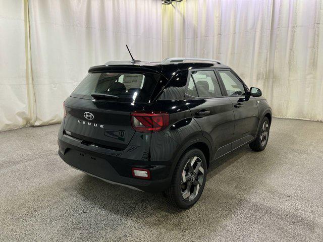 2026 Hyundai Venue SEL photo 3