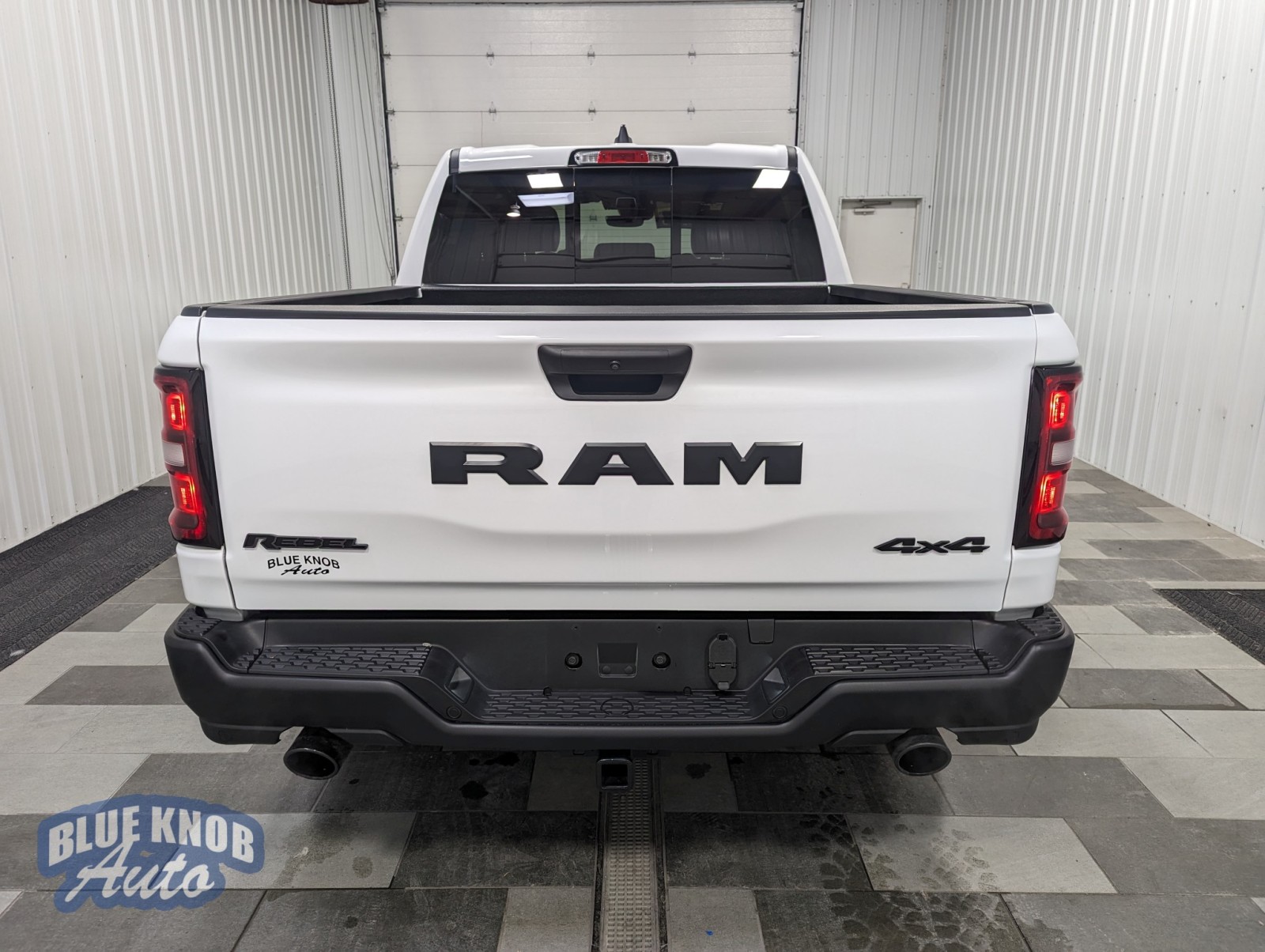 2025 Ram 1500 Rebel photo 4