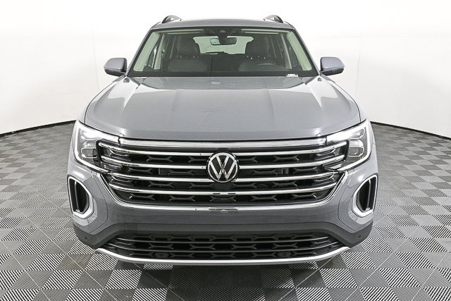 2026 Volkswagen Atlas SE Technology photo 33