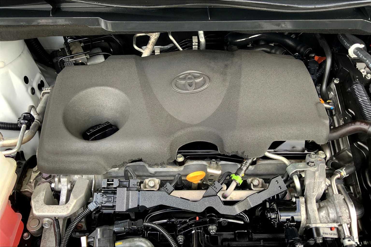 2023 Toyota Sienna XLE photo 30