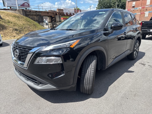 2023 Nissan Rogue SV photo 3