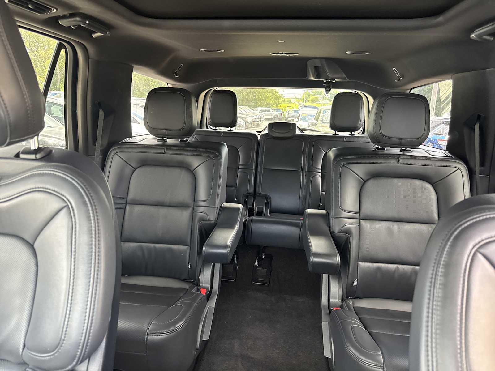 2024 Lincoln Navigator Premiere photo 19