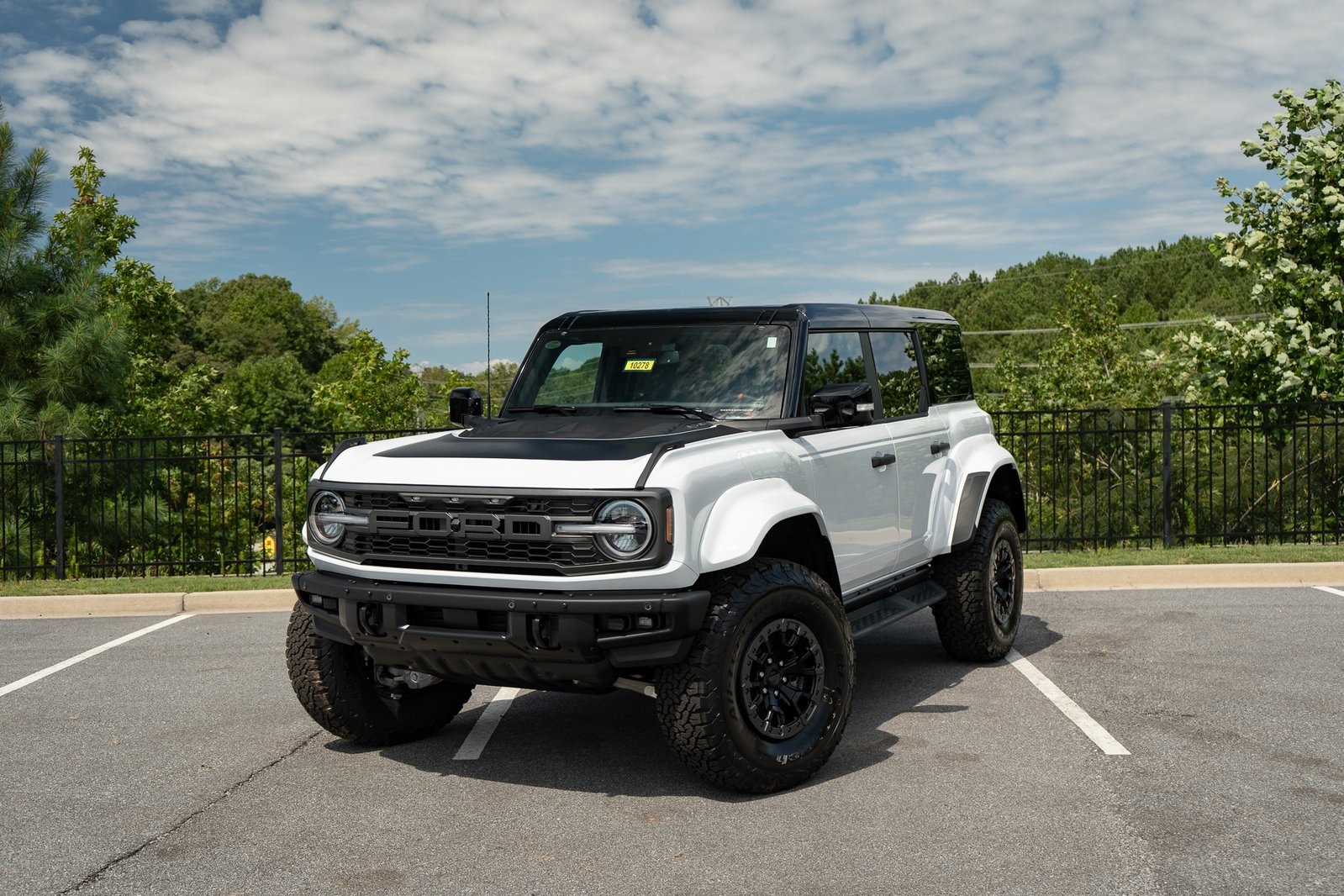 2025 Ford Bronco Raptor photo 2