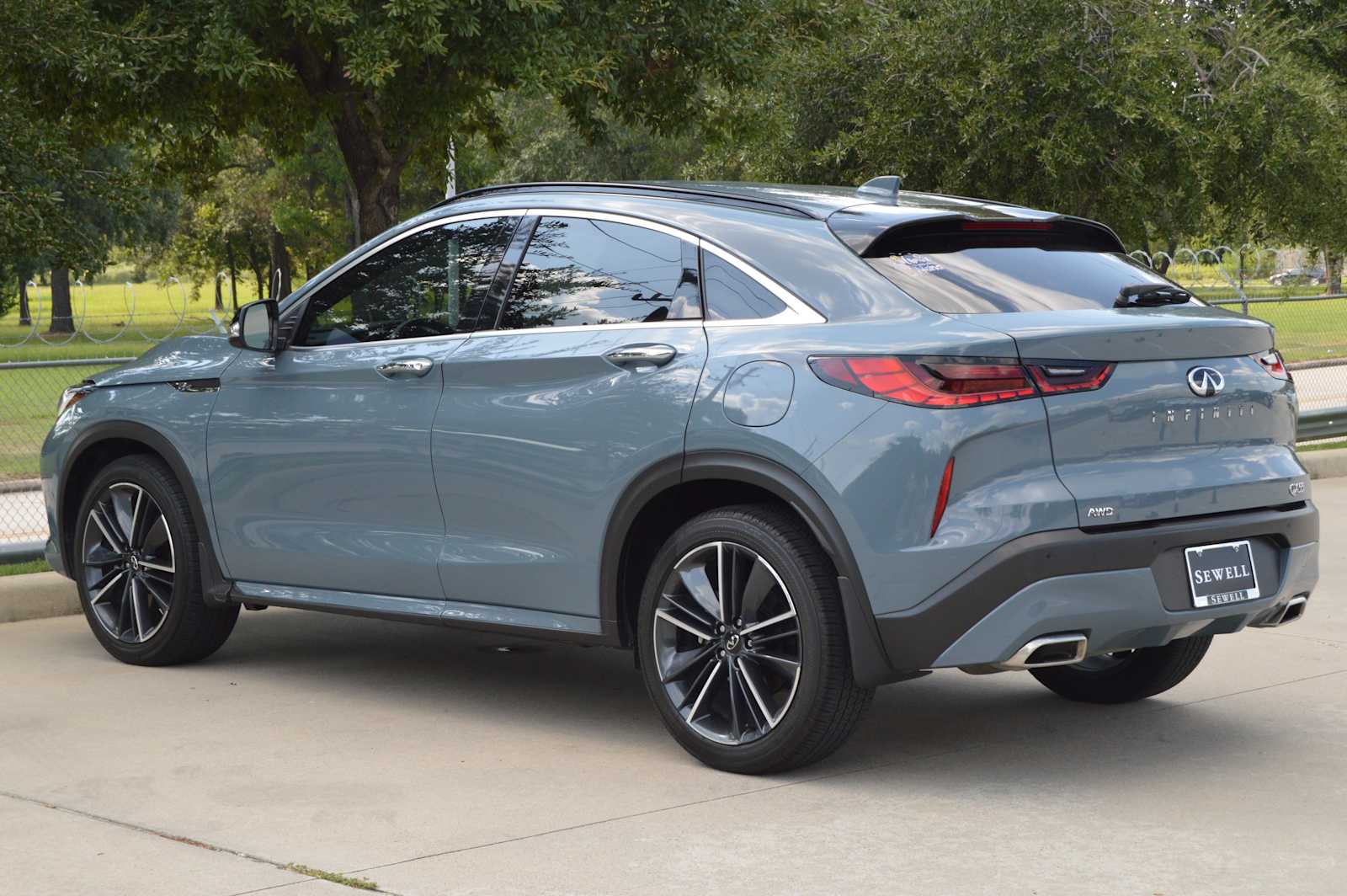 2023 Infiniti QX55 Luxe photo 6