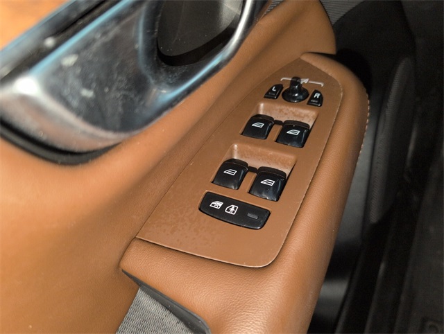 2024 Volvo XC90 Plus photo 27