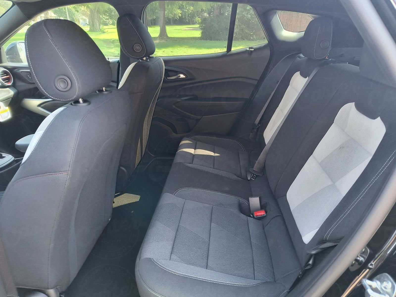 2025 Chevrolet Trax photo 11
