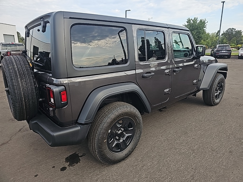 2025 Jeep Wrangler Sport photo 5