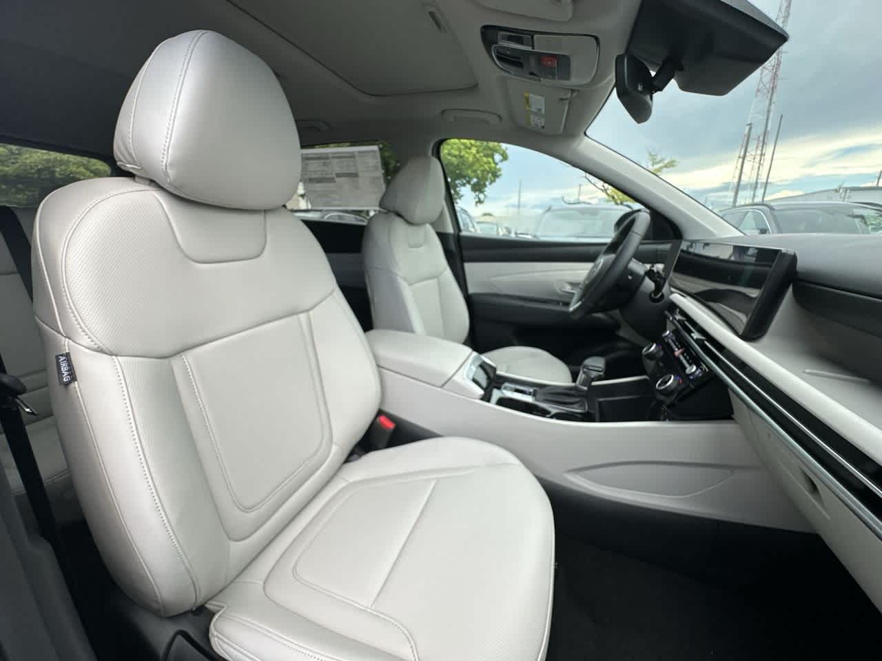 2025 Hyundai Tucson SEL Convenience photo 26