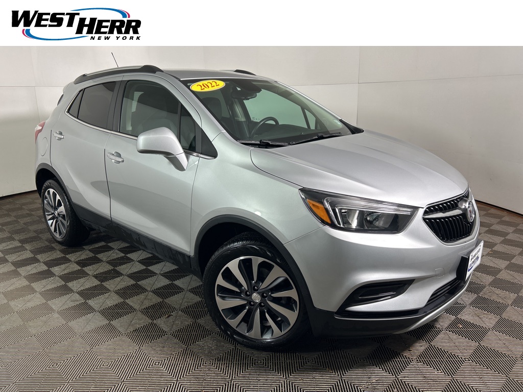 2022 Buick Encore Preferred's photo