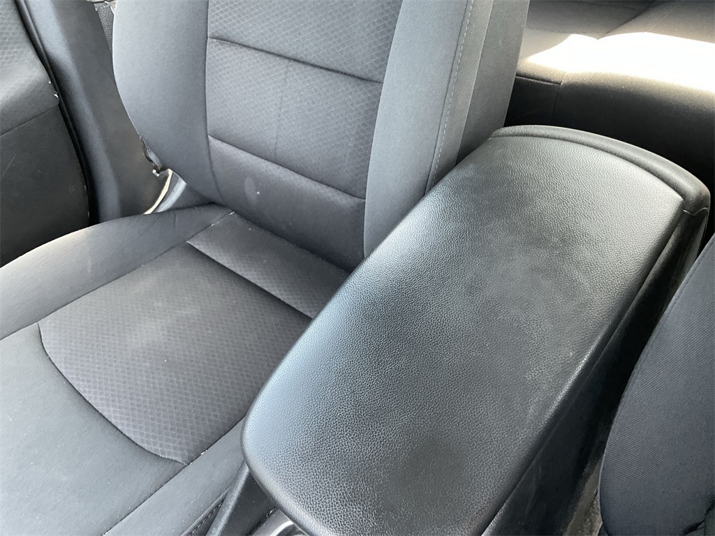 2020 Chevrolet Malibu LS photo 17