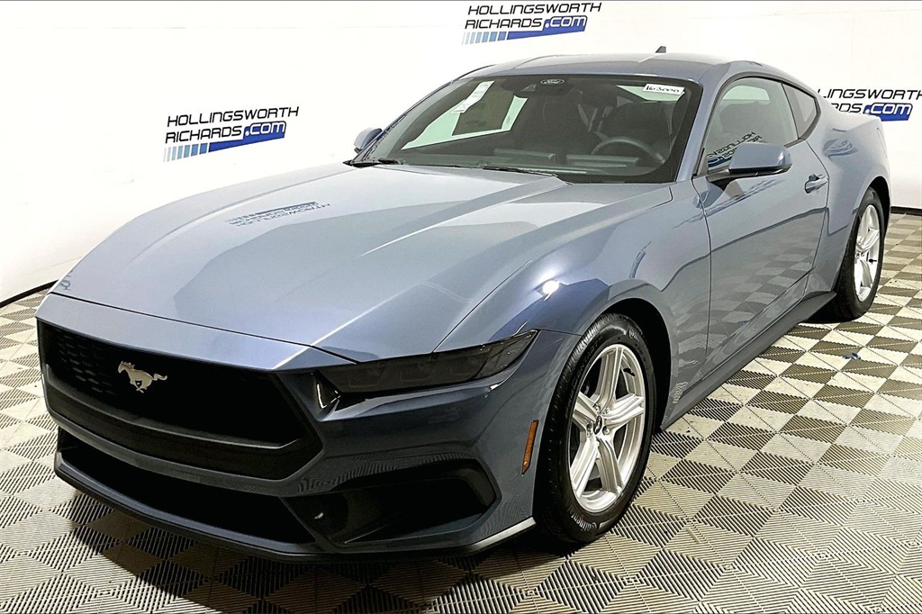 2026 Ford Mustang EcoBoost's photo