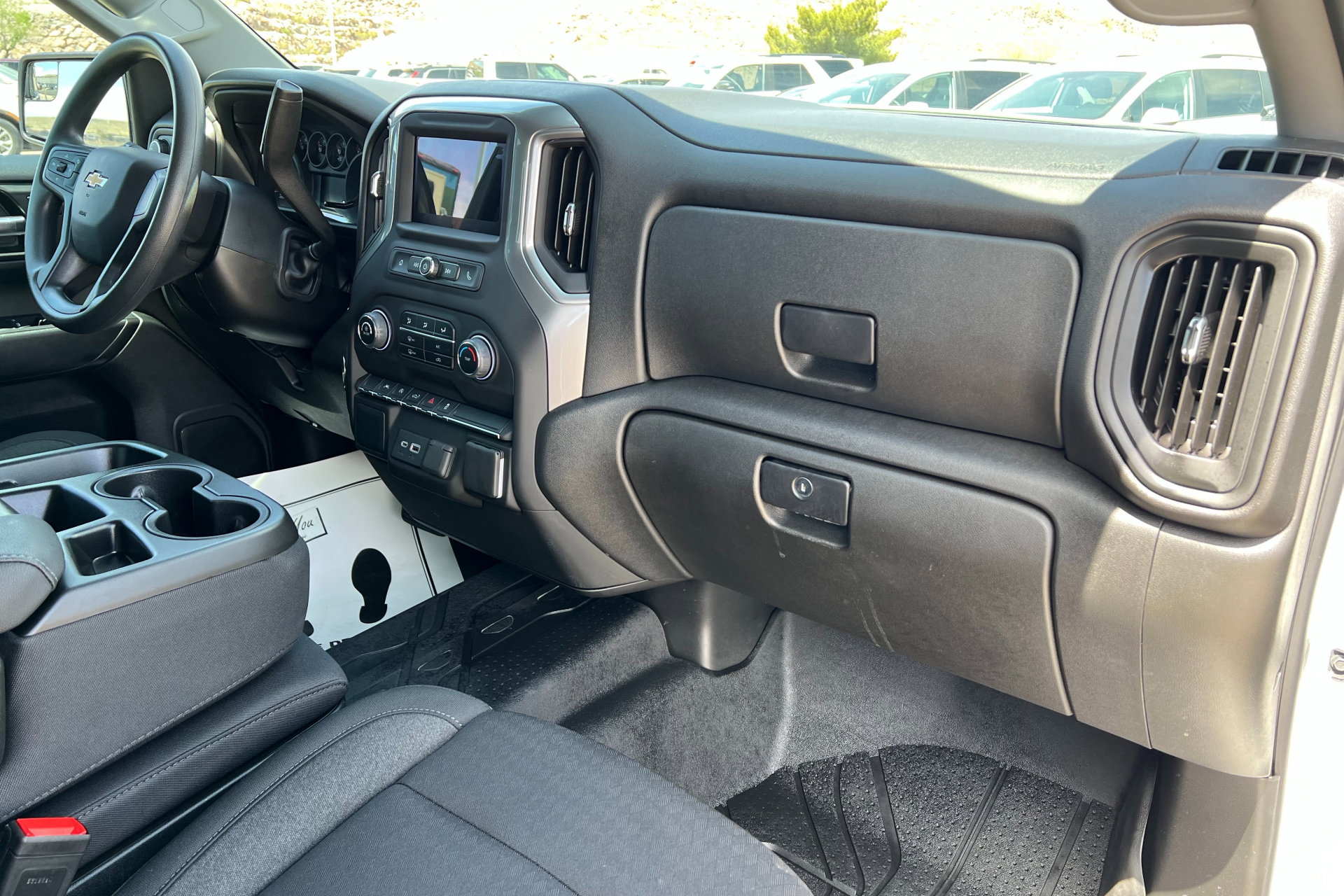 2025 Chevrolet Silverado 1500 Custom photo 23