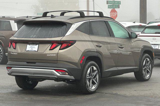 2026 Hyundai Tucson Hybrid SEL photo 2