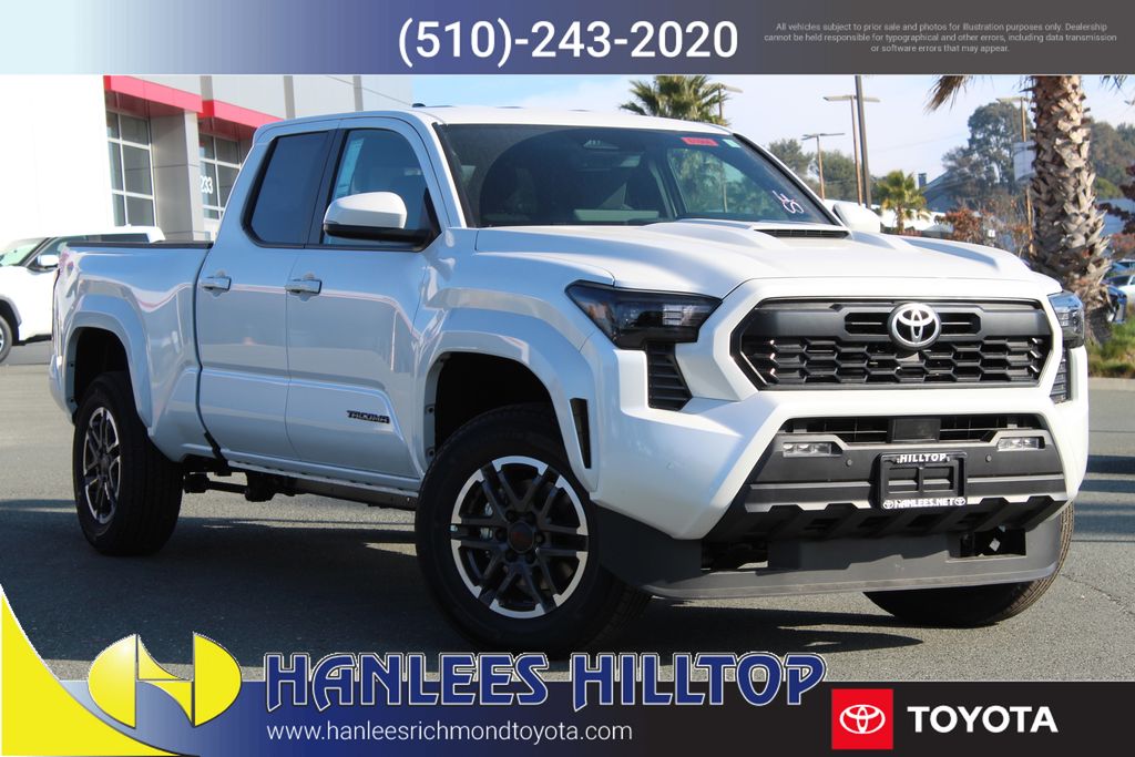 2025 Toyota Tacoma TRD Sport's photo