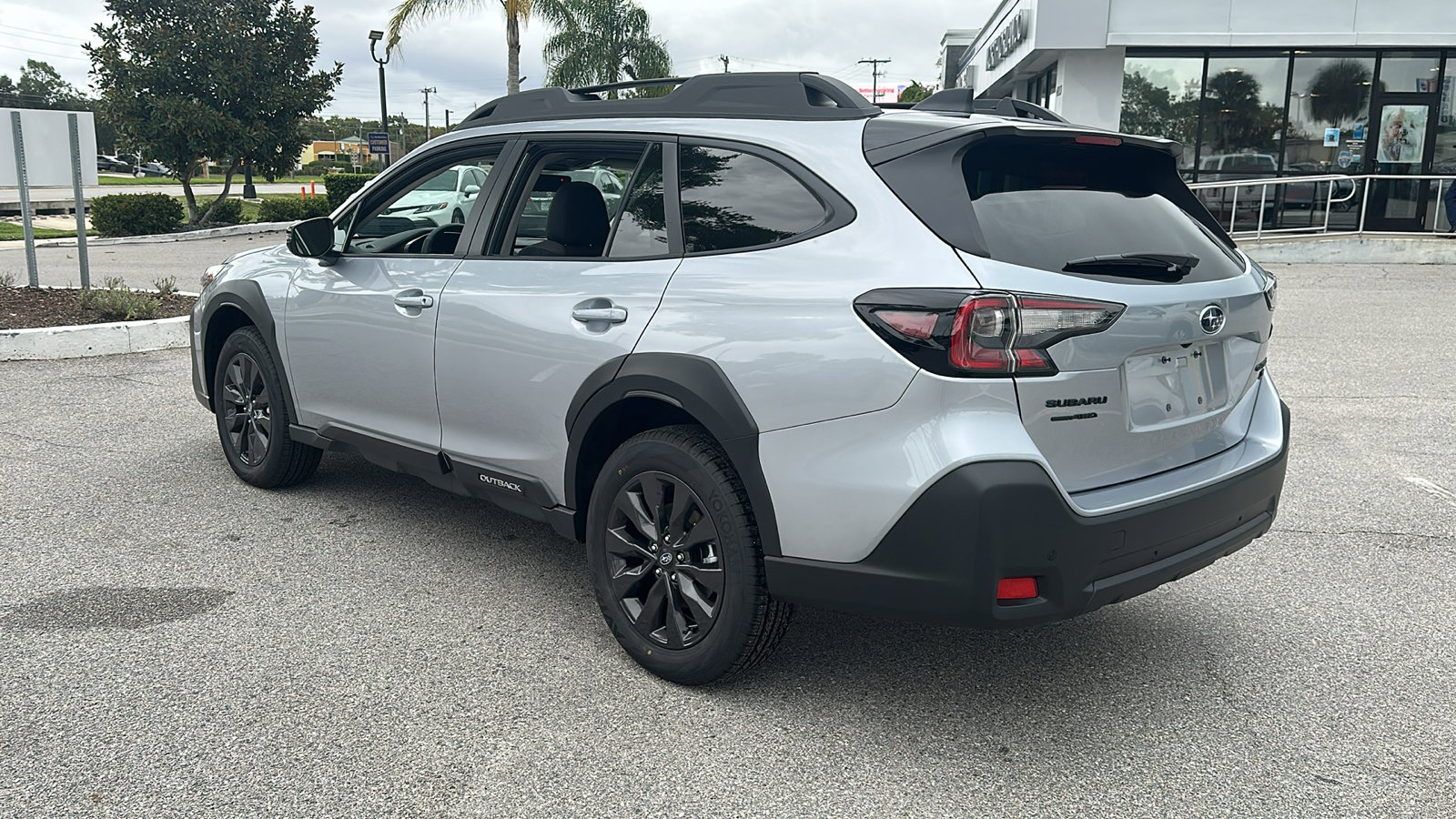 2025 Subaru Outback Onyx Edition XT photo 17