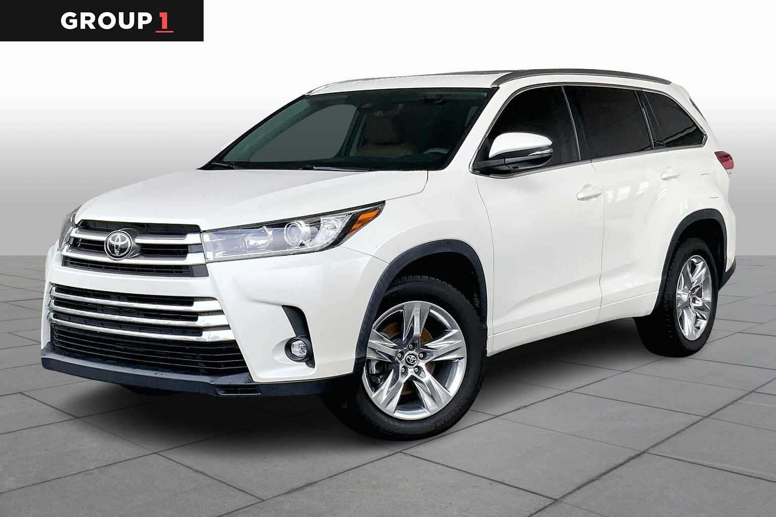 2019 Toyota Highlander Limited's photo