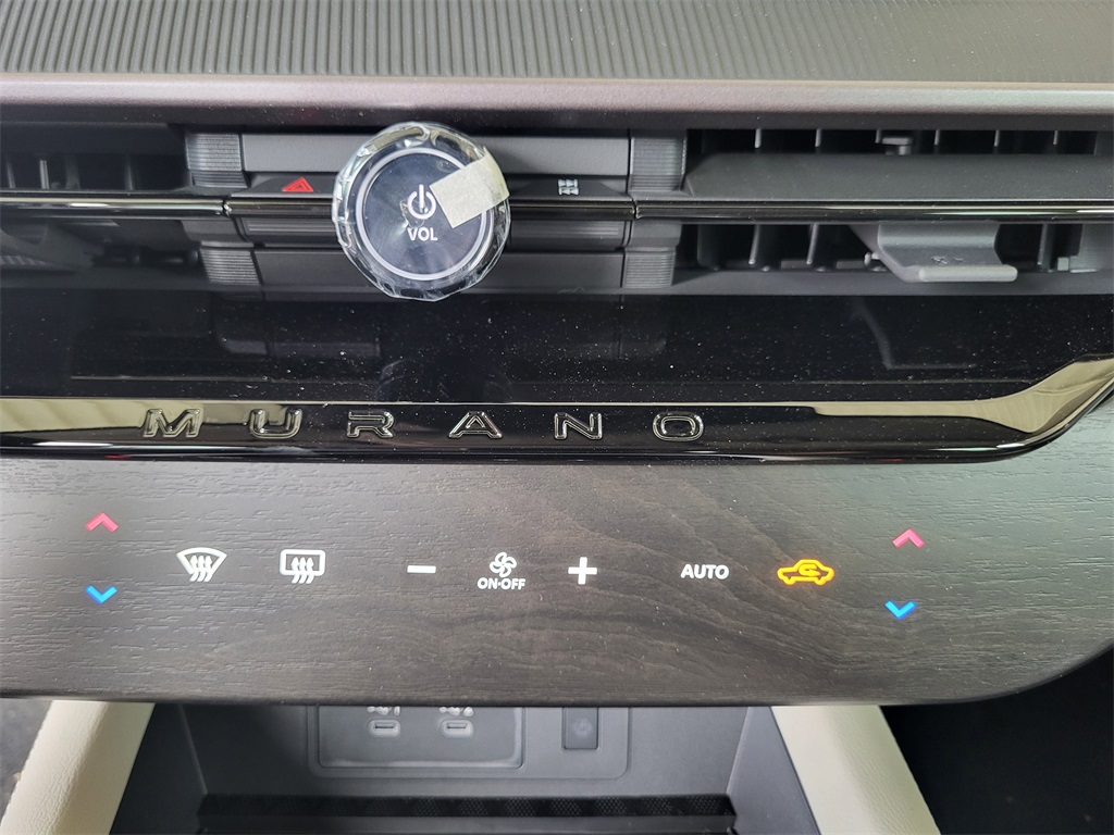 2025 Nissan Murano SV photo 10