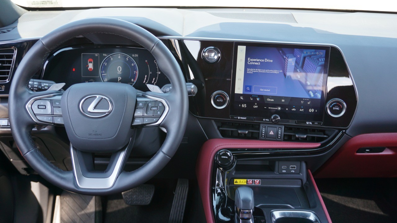 2024 Lexus NX 250 Premium photo 25