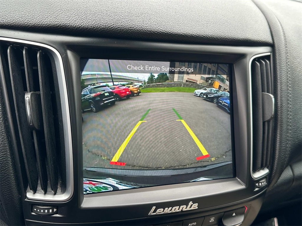 2020 Maserati Levante S photo 4