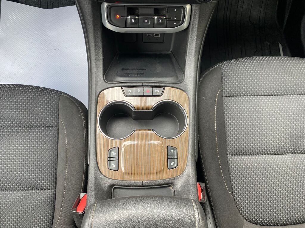 2021 Gmc Acadia SLE photo 14