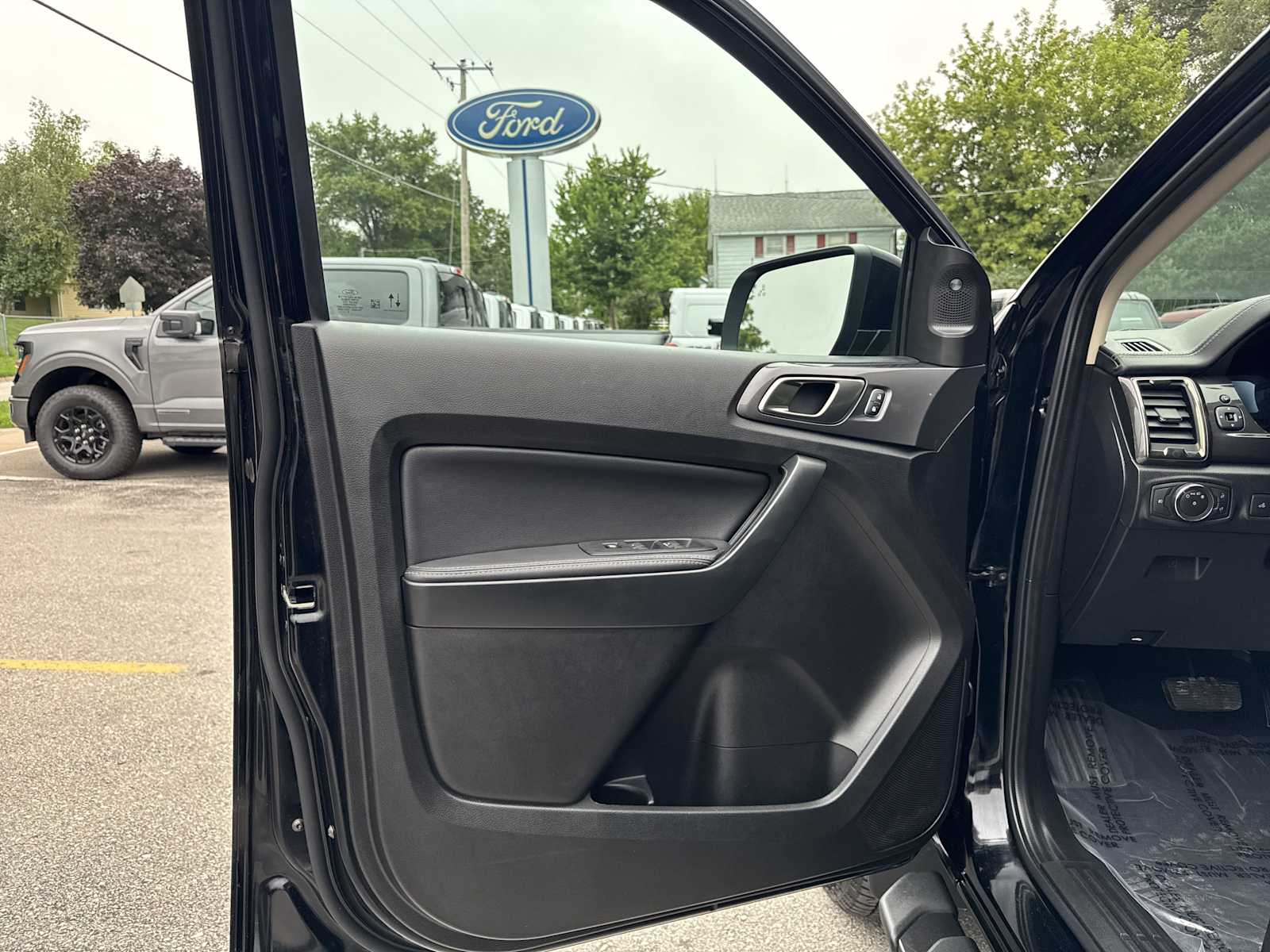 2022 Ford Ranger Lariat photo 17