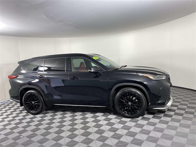 2023 Toyota Highlander XSE photo 9