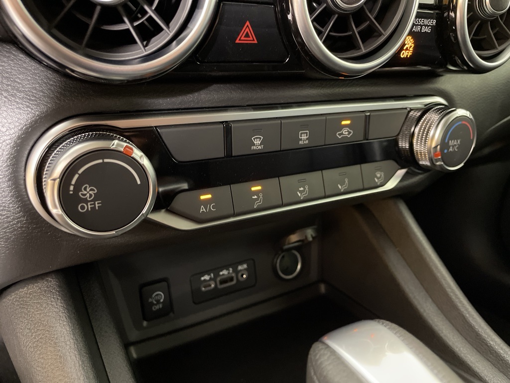 2025 Nissan Sentra SV photo 27