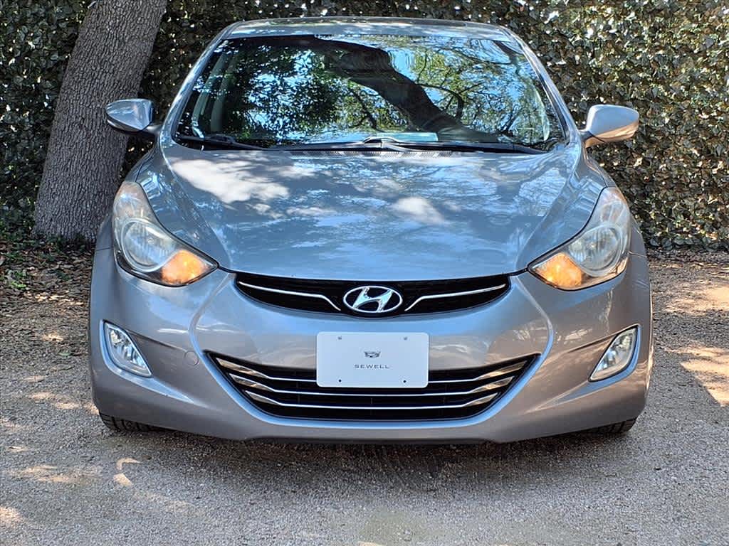 2011 Hyundai Elantra GLS photo 2