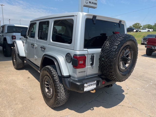 2024 Jeep Wrangler Rubicon 392 photo 4