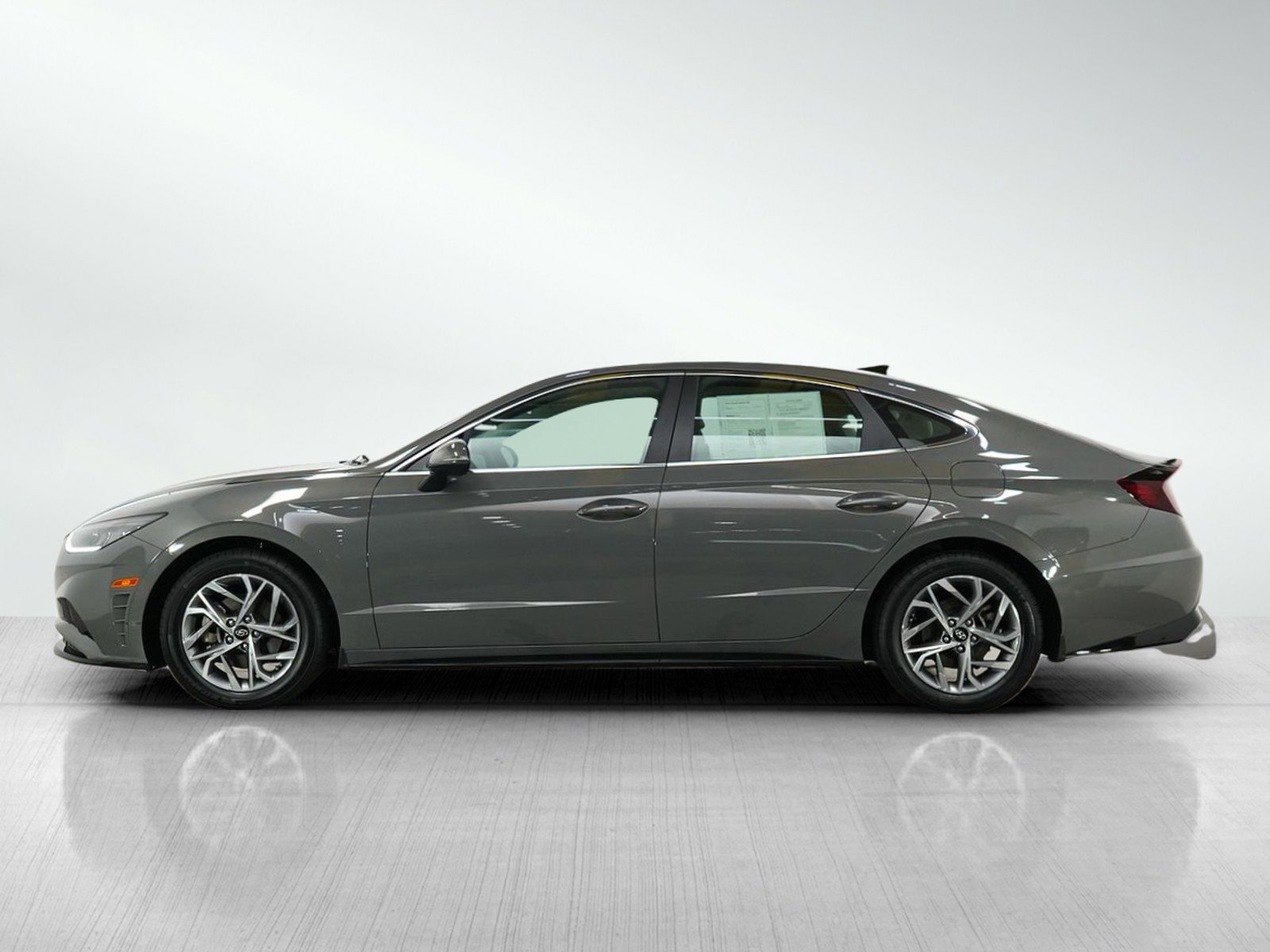 Used 2023 Hyundai Sonata SEL with VIN KMHL64JA3PA290325 for sale in Minneapolis, Minnesota