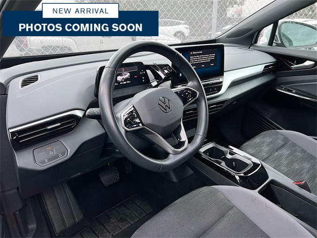 2022 Volkswagen ID.4 Pro photo 3