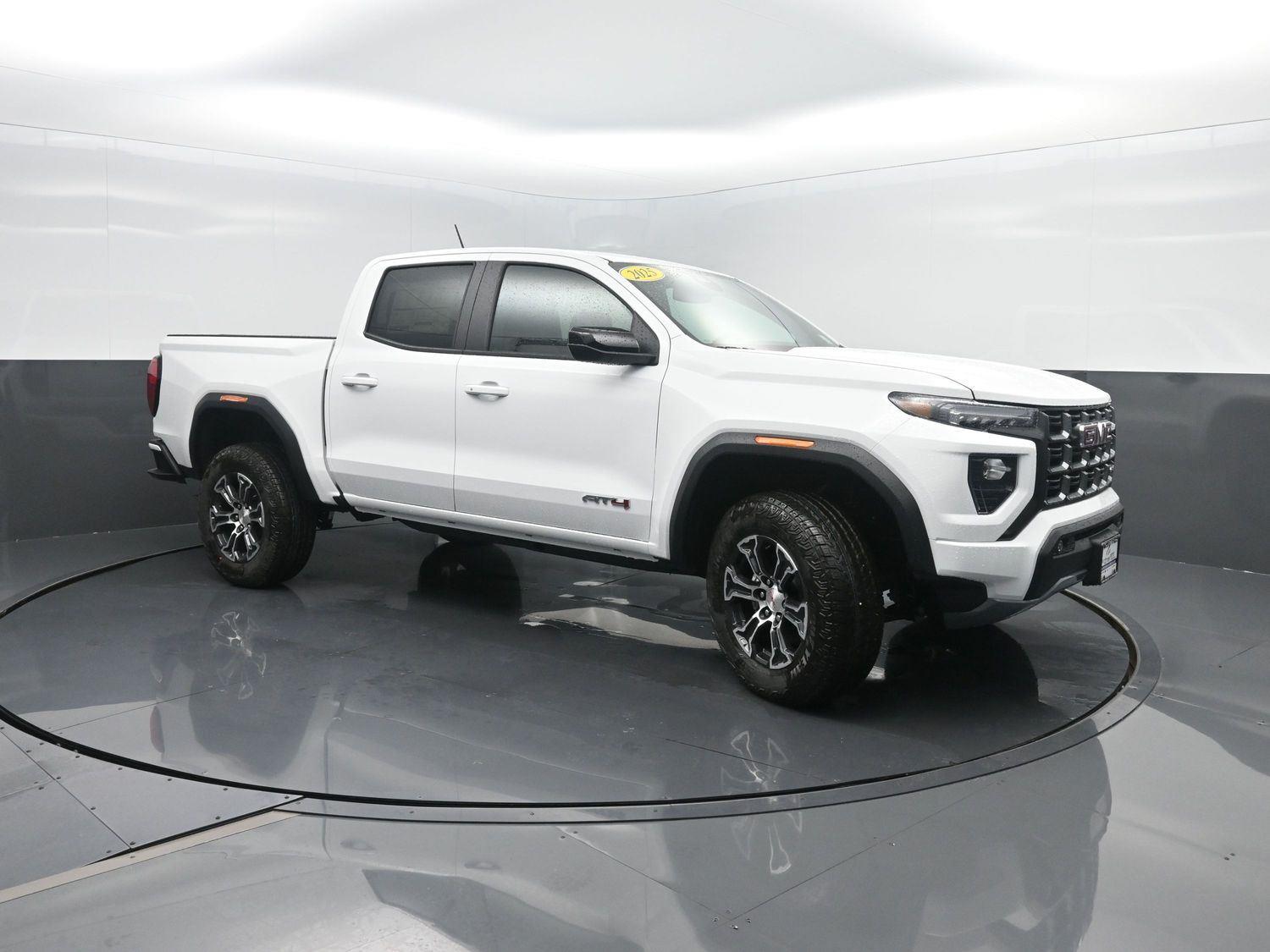 2025 Gmc Canyon AT4 photo 3