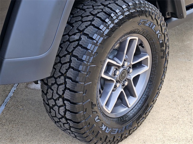 2025 Jeep Gladiator Mojave photo 5