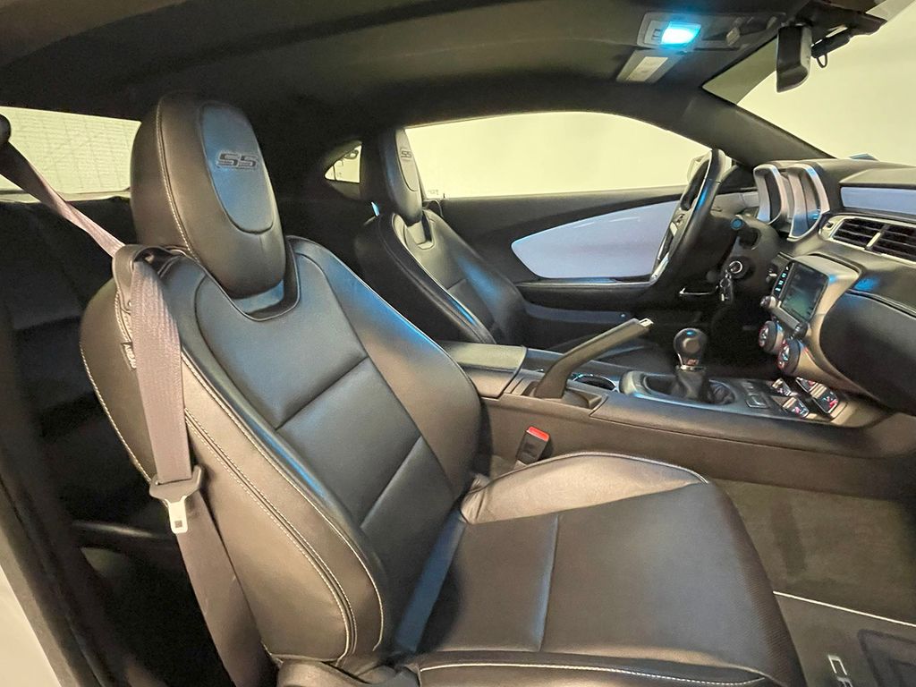 2012 Chevrolet Camaro SS photo 66