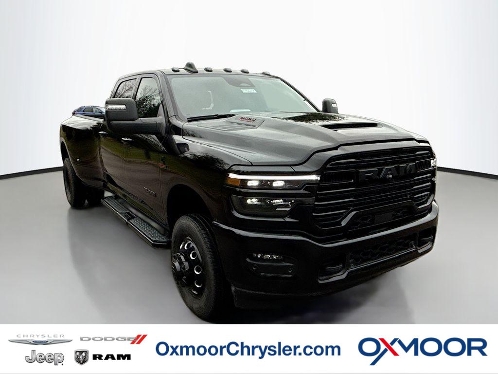 2026 RAM Ram 3500 Pickup Laramie's photo