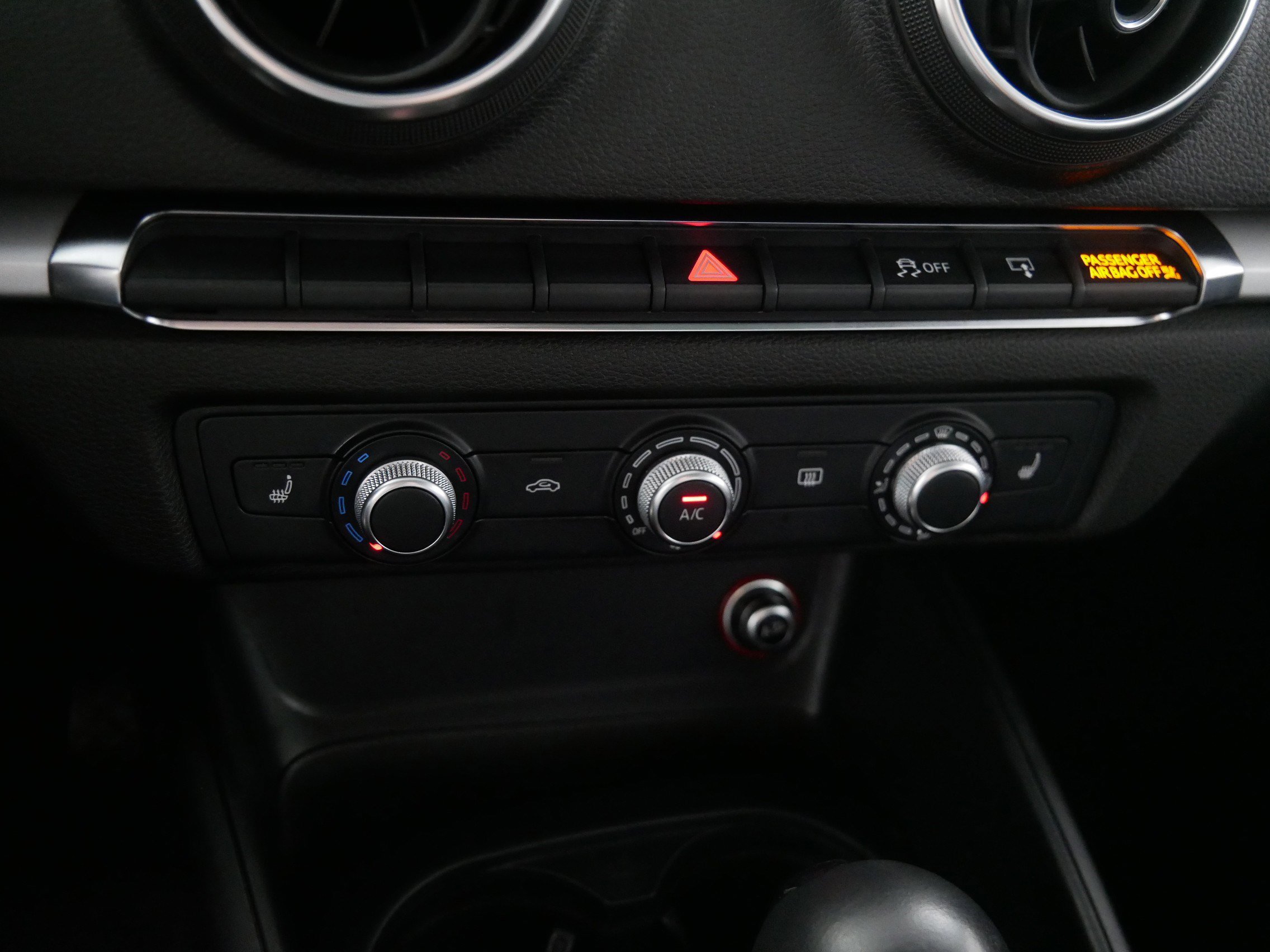 2015 Audi A3 2.0T Premium photo 22