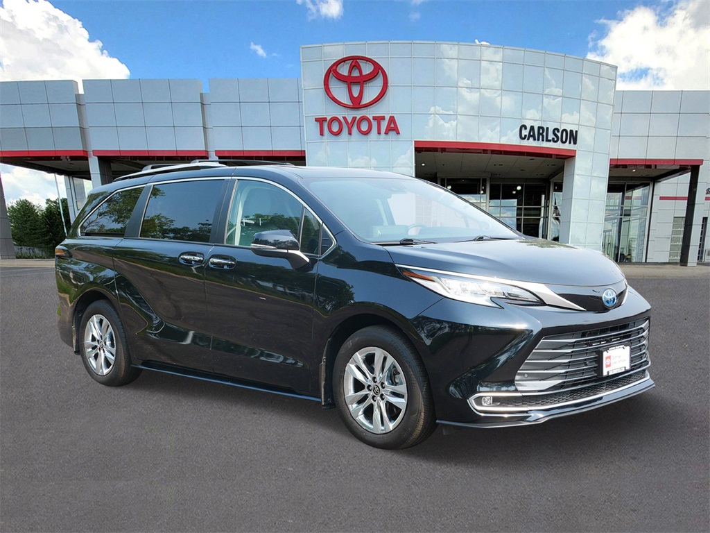 Certified 2024 Toyota Sienna Limited with VIN 5TDZSKFC4RS124460 for sale in Minneapolis, Minnesota