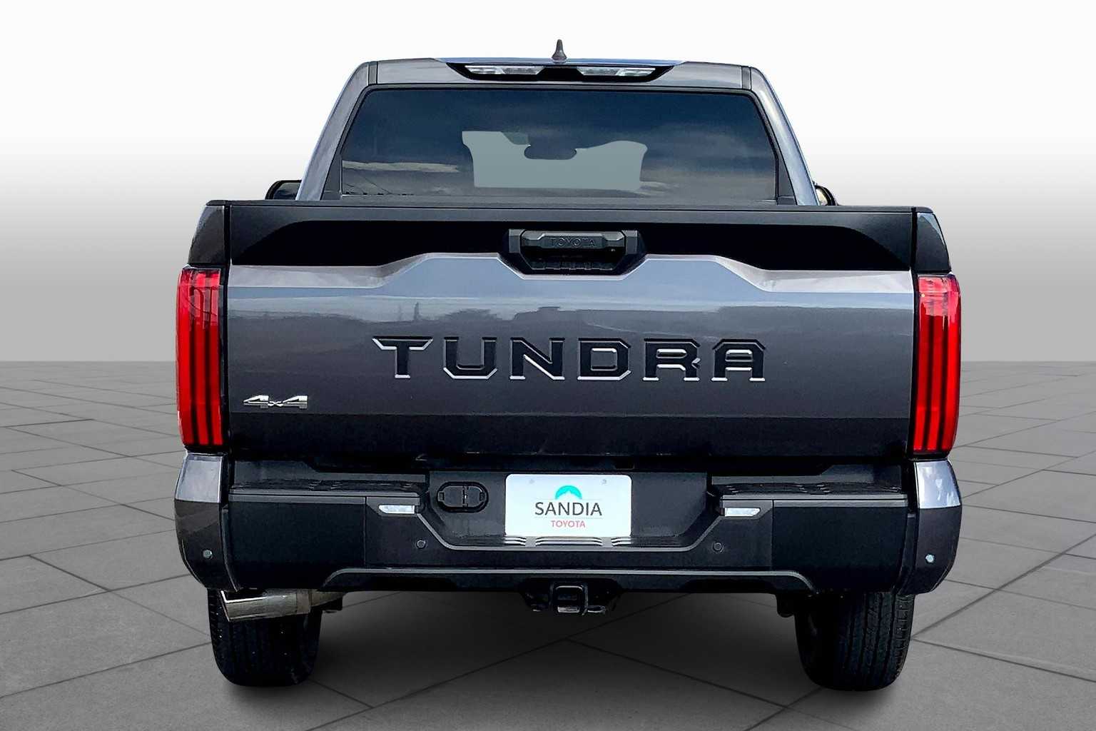 2024 Toyota Tundra SR5 photo 4