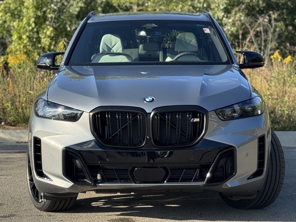 2026 Bmw X5 M60i photo 2
