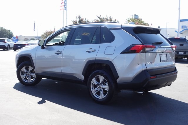 Certified 2022 Toyota RAV4 XLE with VIN 2T3P1RFVXNC287290 for sale in Kansas City